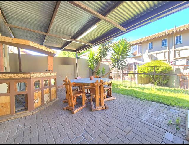 1.5 BEDROOM DUPLEX FOR SALE IN DALPARK EXT 11